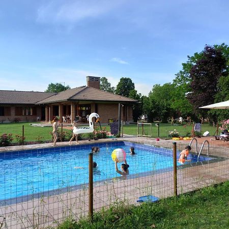 Agriturismo I Quercioli Parma Exteriör bild